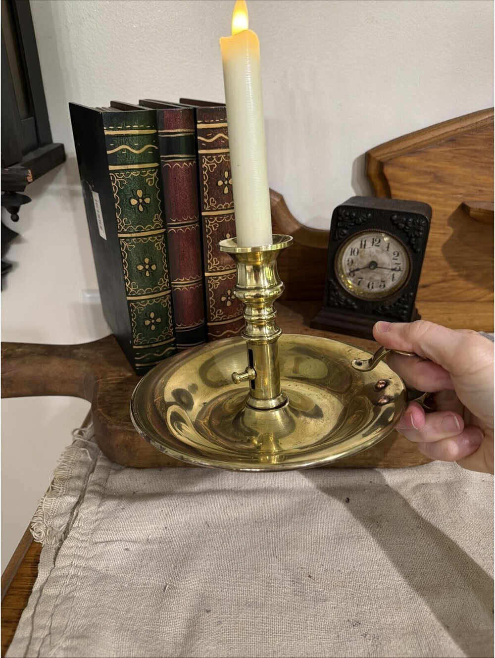 Antique Large Brass Candle Holder Chamberstick Finger Loop Pushup Colonial - Picture 9 of 9